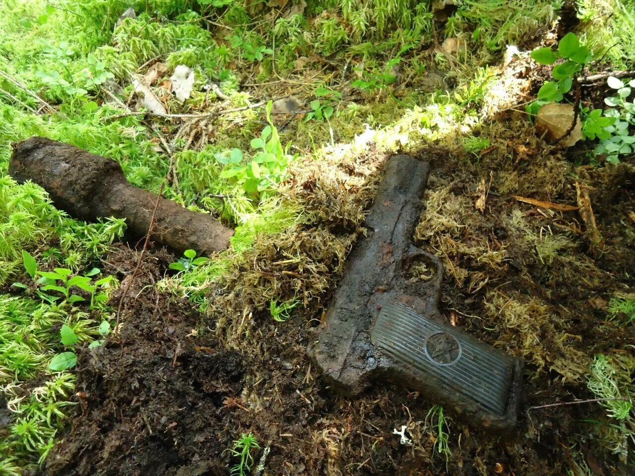 Эхо военные. Находки поисковиков второй мировой войны. Находки оружия второй мировой войны. Черные копатели Великой Отечественной войны.