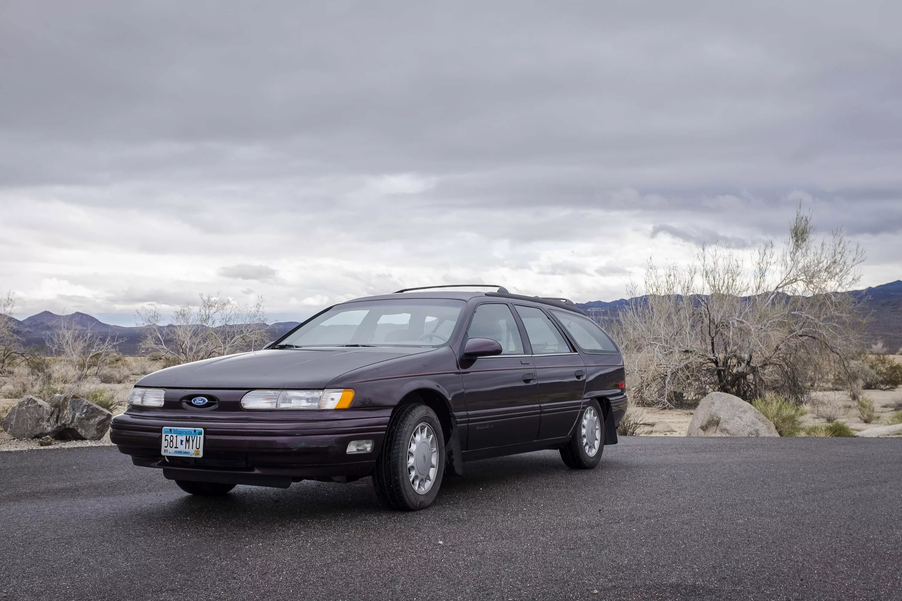 Купить форд таурус. Ford Taurus 1992. Форд Таурус 1992. Ford Taurus 1992 Wagon. Ford Taurus 1992 универсал.