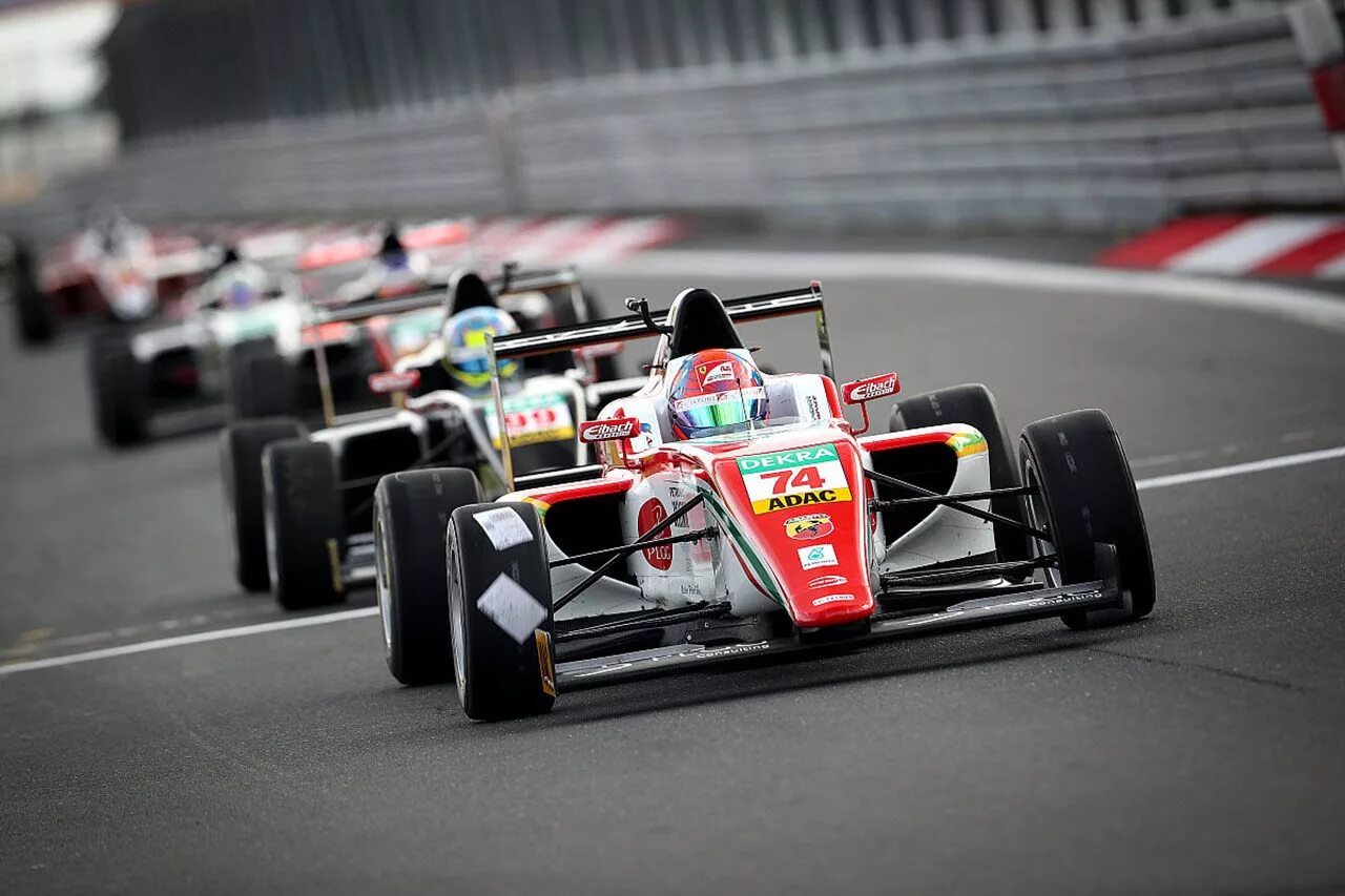 Формула 4 гонки. Formula 4. Автоспорт формула 4. Итальянская формула-4. Формула 4 фото.