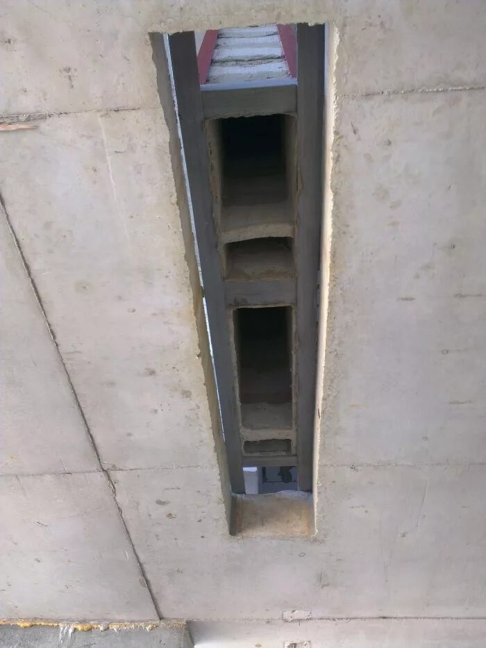 вентиляционные шахты в кирпичной кладке. вентиляционные шахты в многоэтажных зданиях. вентиляционная шахта дома. вентиляционная шахта дома.