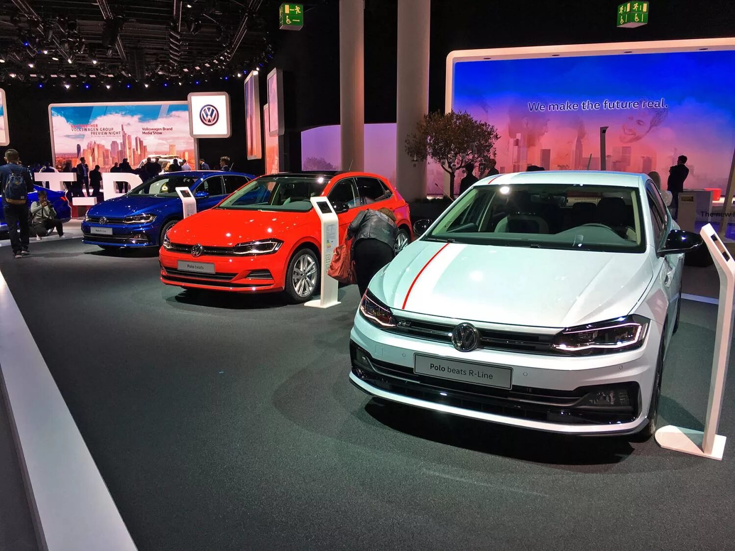 Фольксваген поло 6 поколения. Volkswagen Polo 6 поколения 2020. Фольксваген поло 6 поколения седан. Volkswagen Polo 7 поколение.