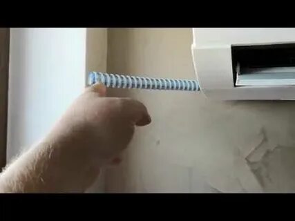 Капает кондиционер на подоконник