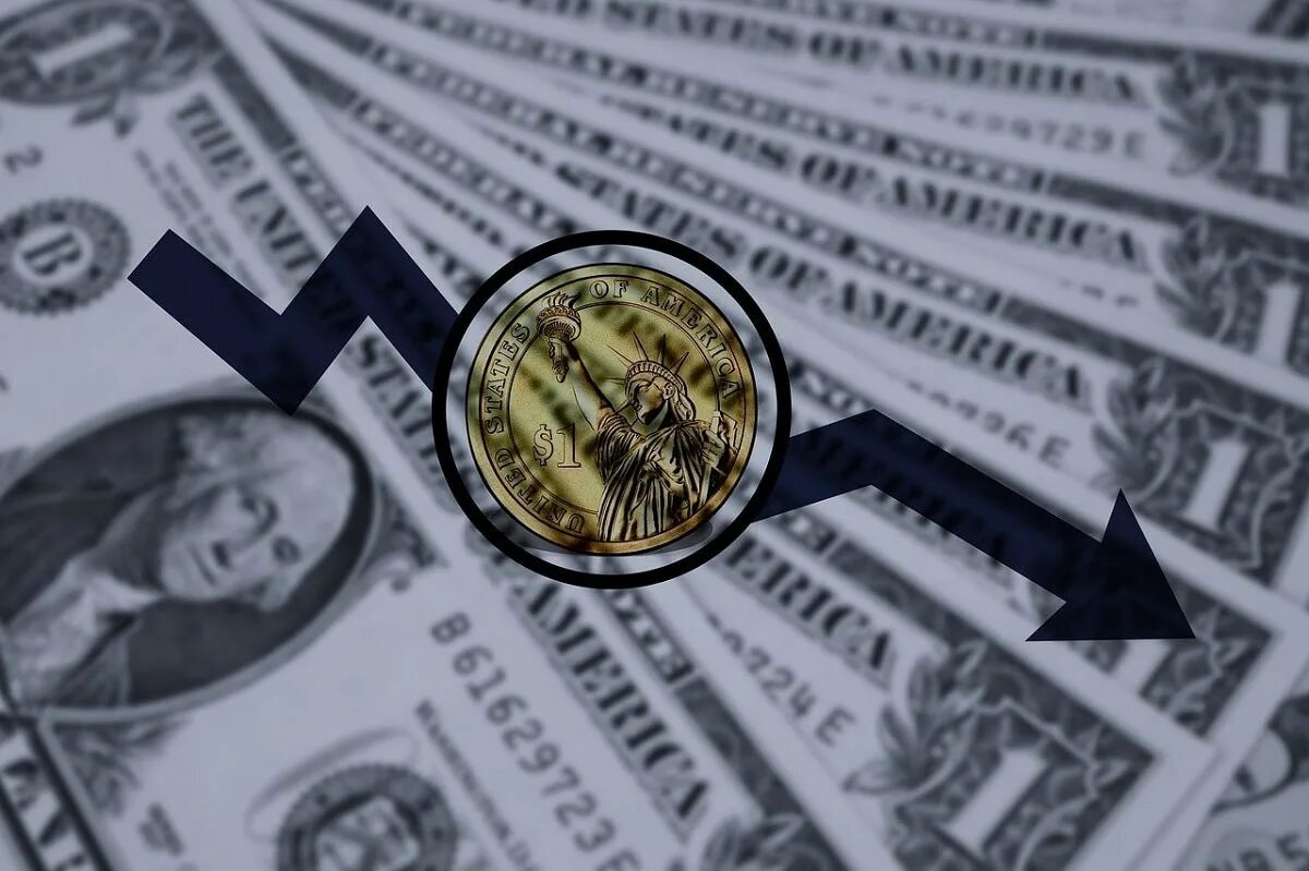 Доллар. Крах мировых валют. Новые доллары. Dollar rull. Доллар падает картинка.