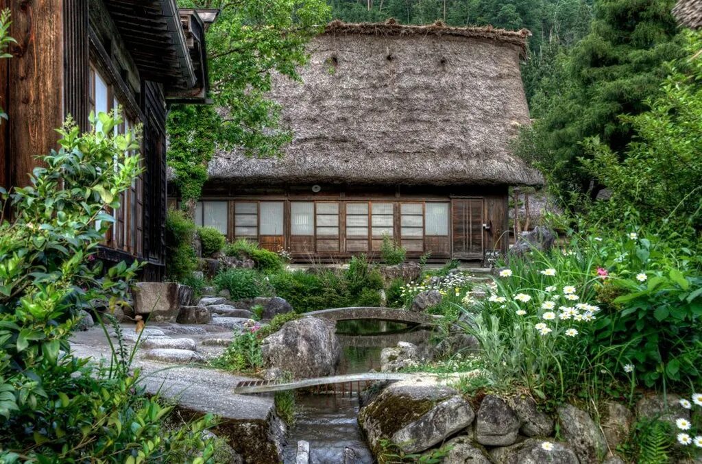 Japanese village. Японская провинция деревня. Гассё-дзукури. Сугисава японская деревня. Деревня Камияма Япония.