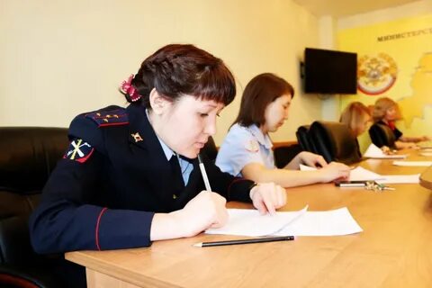 Среди правовых