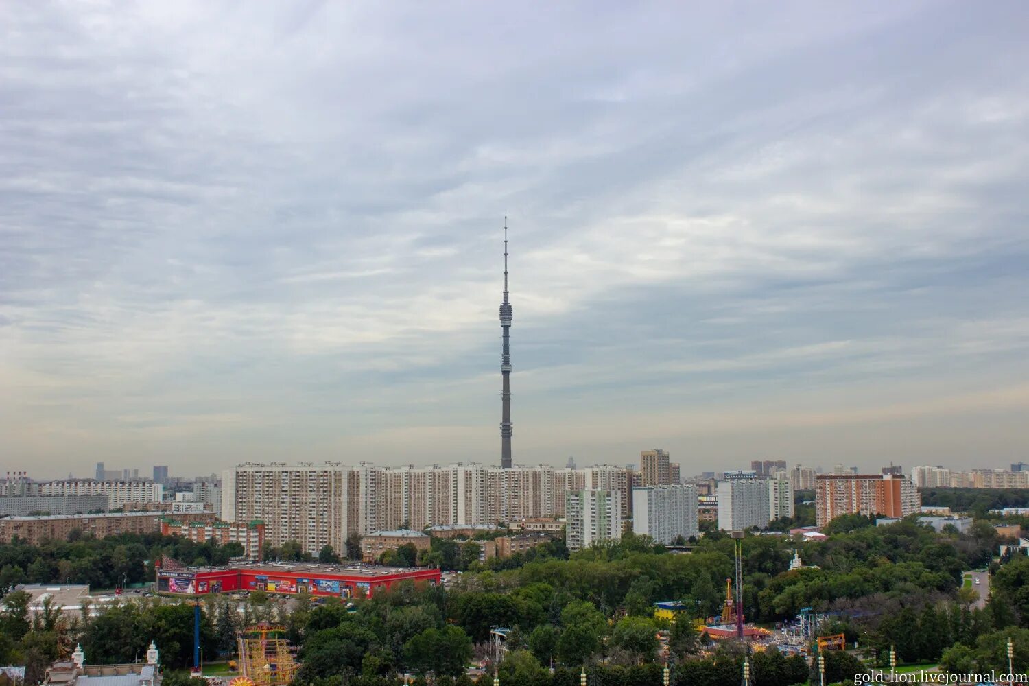 Погода район останкино. Телебашня Останкино Москва. Останкинская телебашня Останкинский район. Останкино район ВДНХ. Останкинская телебашня вид с ВДНХ.