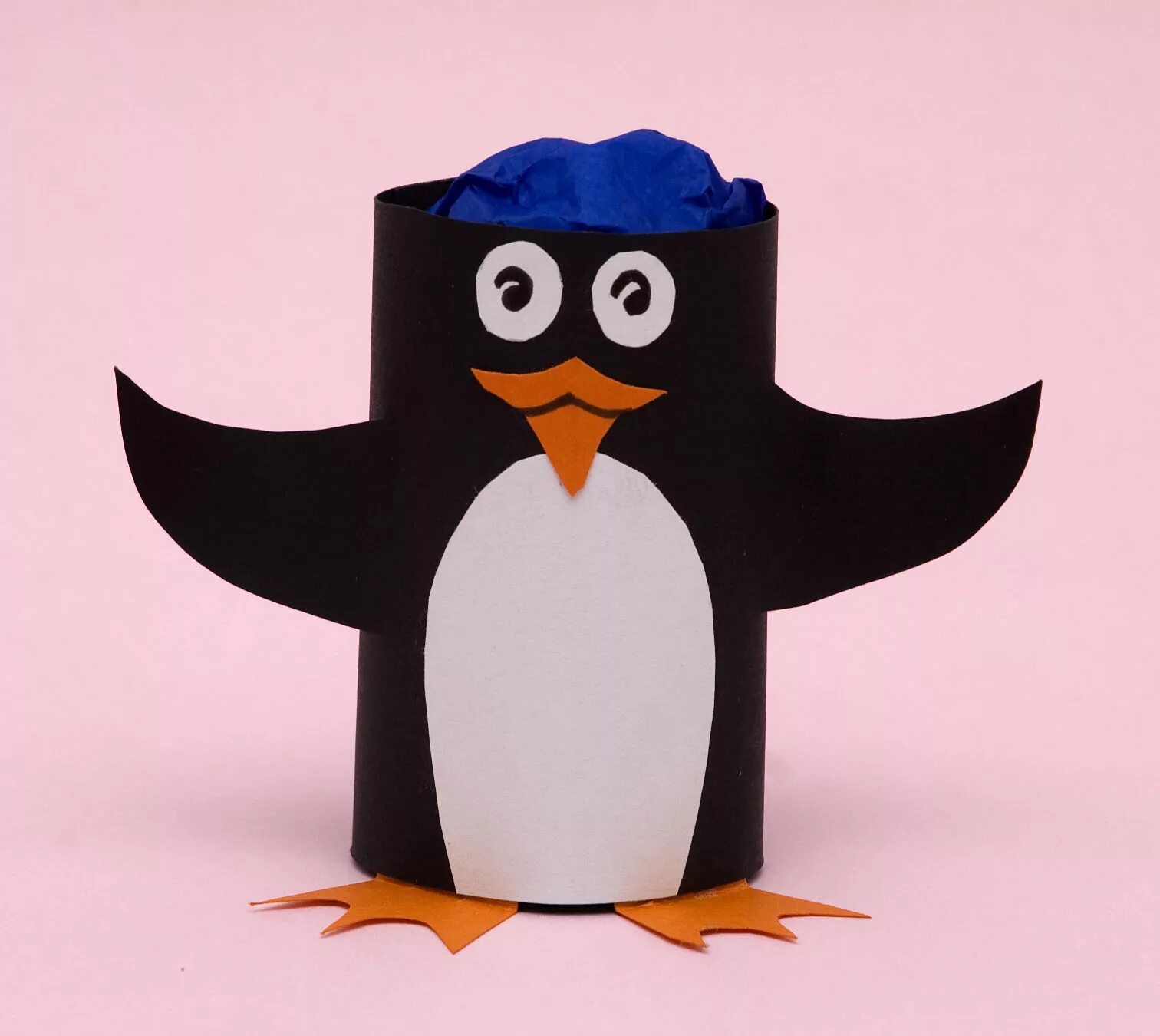 Игрушки из цилиндра. Поделки из цилиндров из бумаги. Поделки из втулок. Конструирование поделок из цилиндров. Конструирование на основе цилиндра.