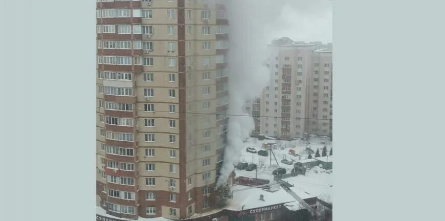 пожар сегодня в малониколаевке. пожар в рязани сейчас в дашках. пожар в дашках рязань. ул профессора никулина 41 рязань. дом юрия банковского рязань.