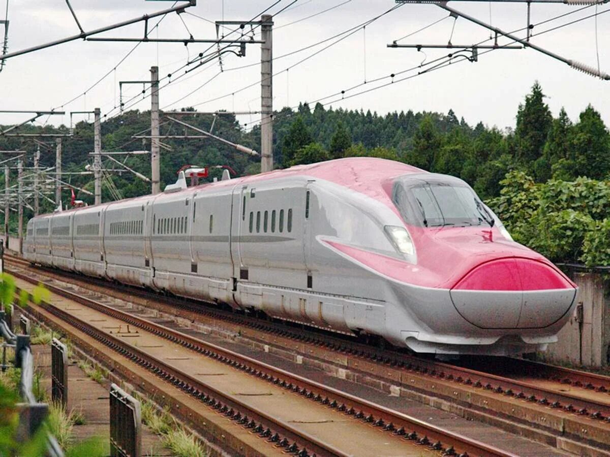 Скоростные поезда направления. Shinkansen e6. Электропоезд Синкансэн.