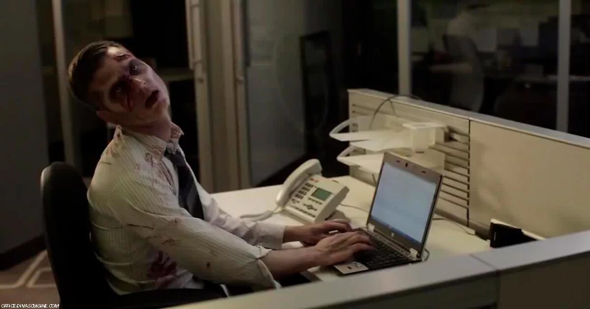 Псих прикол. Интернет психи. Скотт эдкинс отмщение. Анекдоты про психов. Шутки про психов.