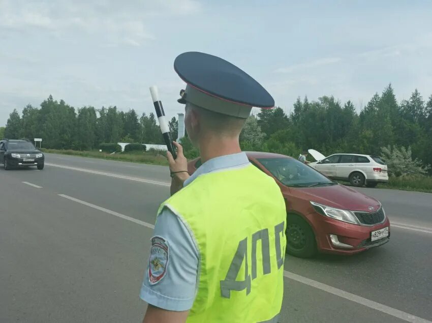 Дпс нетрезвый. Сотрудник дпс. сотрудник дпс летом. гибдд пьяный водитель. рейд гибдд.