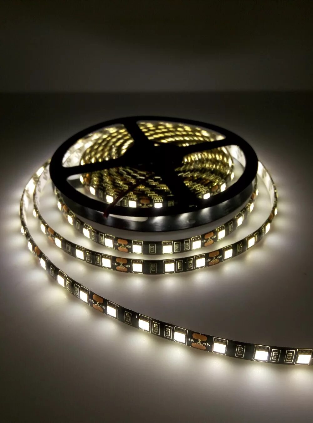 Светодиодная лента RGB 5050. РГБ лента 5050. Led strip Light 5050. RGB 5050 лента черная. Свет лента купить