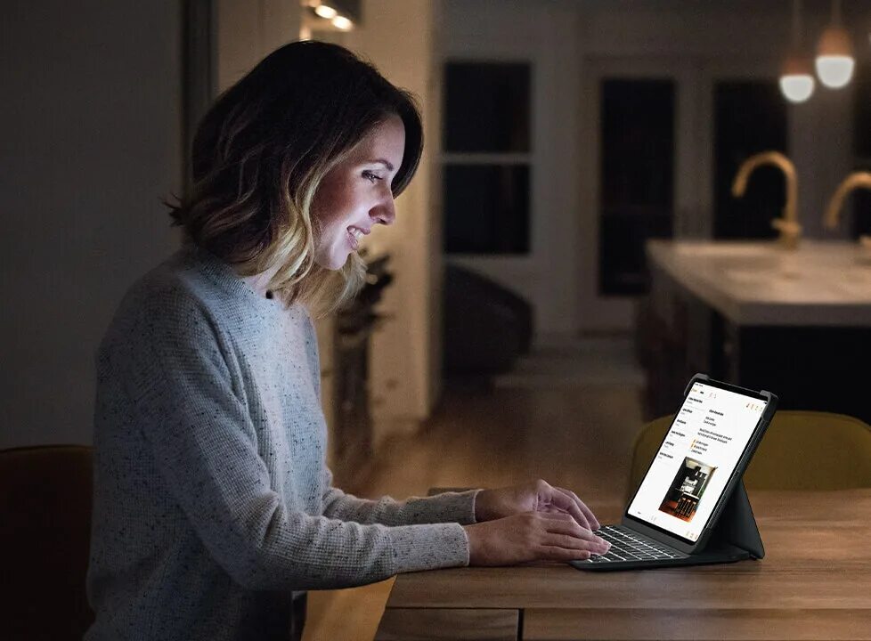 Combo touch ipad pro. Logitech combo touch ipad pro 11.