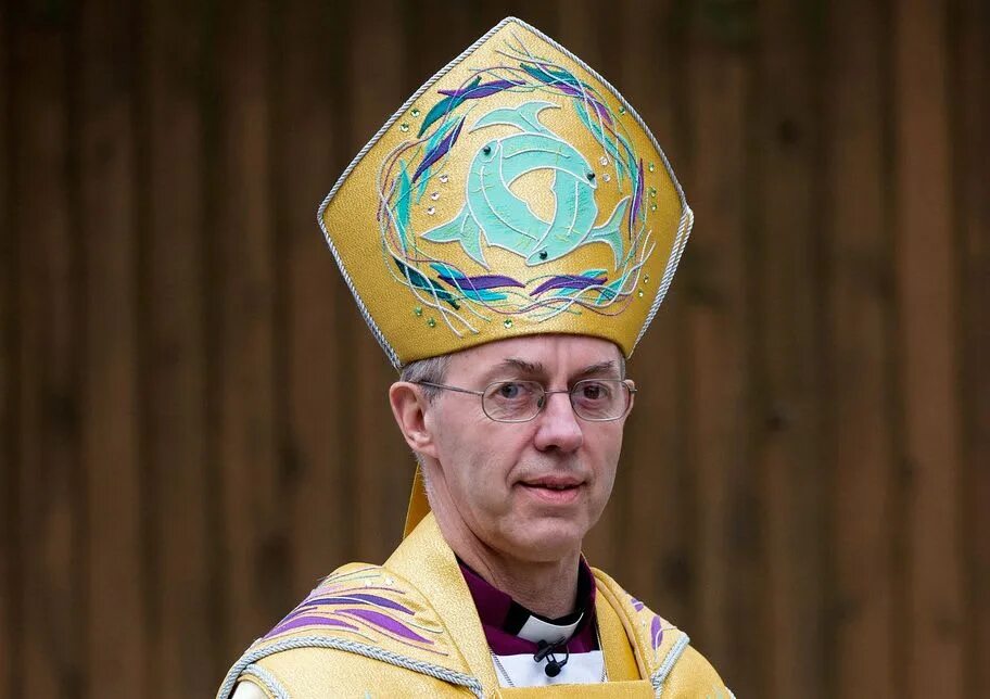 Одежда священника англиканской церкви. Давид уэльский. Архиепископ йоркский джон сентаму. Джастин уэлби. Епископ мейнард (рига).