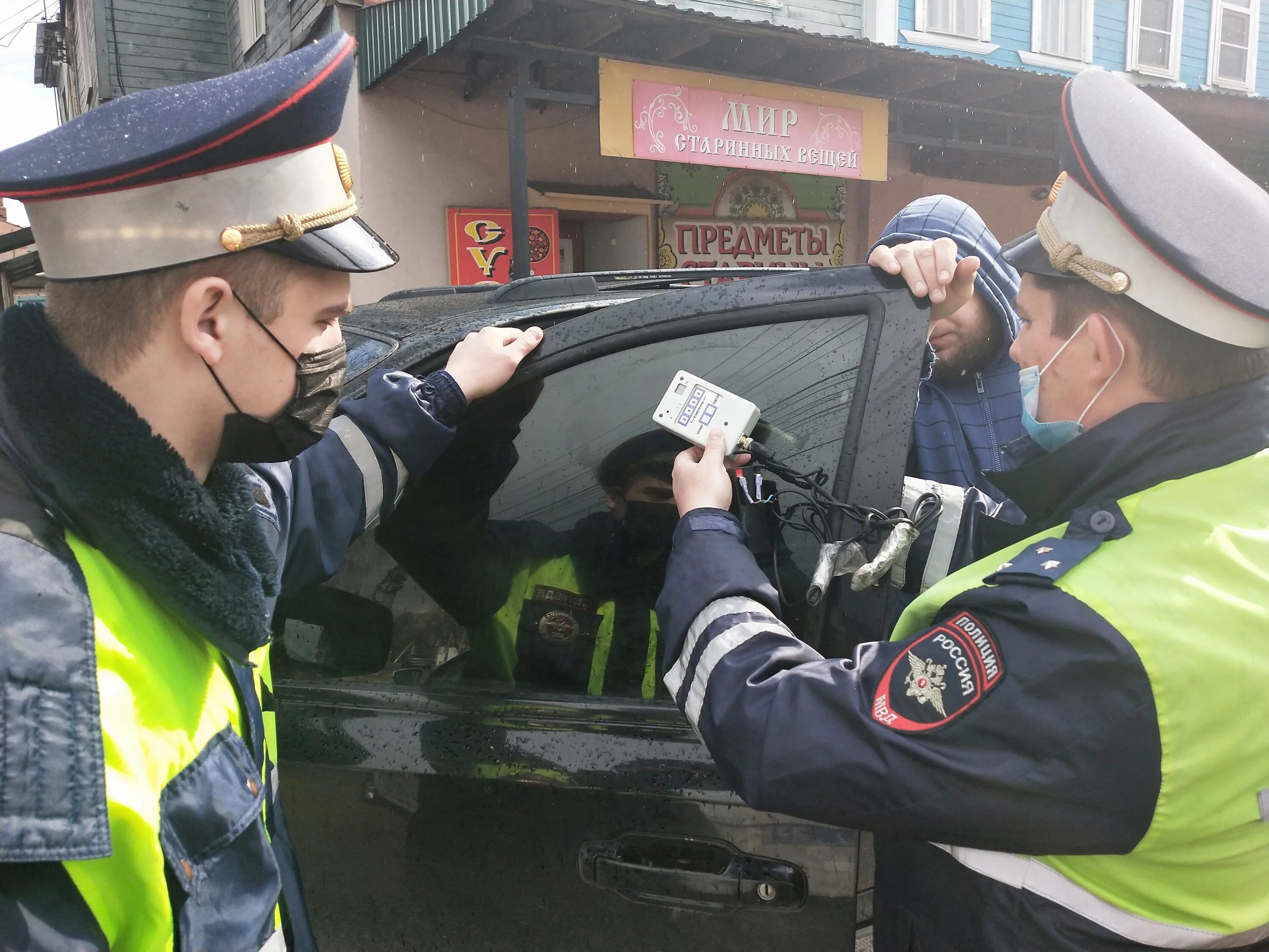 Новости гаи александрова. Рейд тонировка. Рейд по тонировке. Сайт ГИБДД Александровского района. ДПС по Александровскому району.