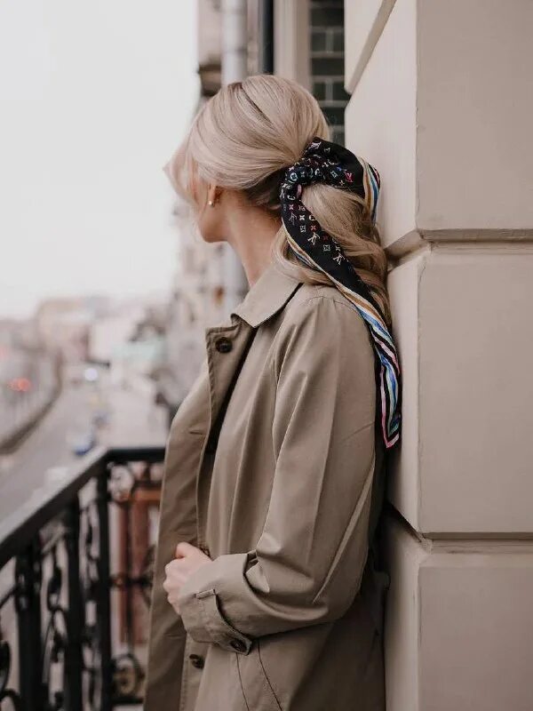 Как одеться для яркой фотосессии рабочей. Устаревшие модели пальто street style. Розовый пуховик с чем носить. Элиза налин. Обновила образ.