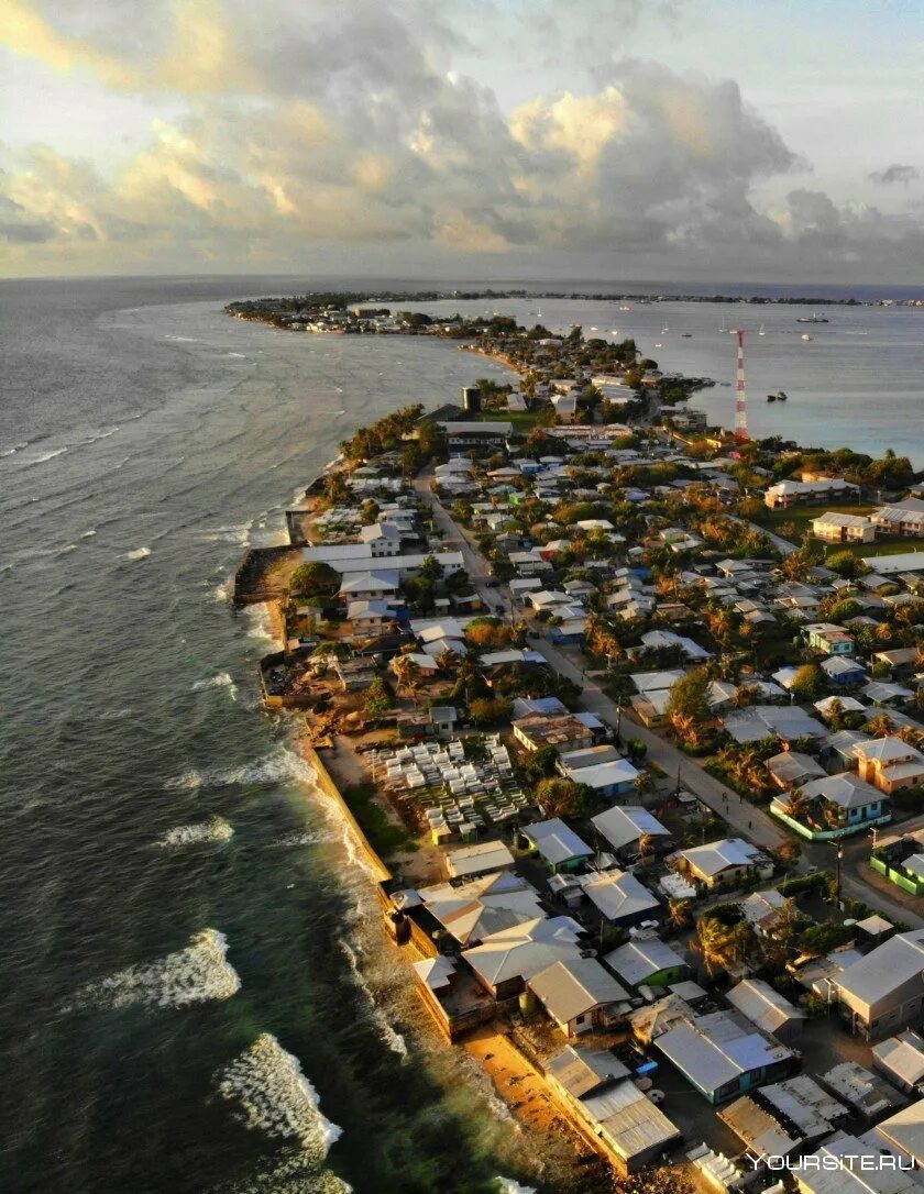 Маршаловые острова. Маджуро Маршалловы острова. Ebeye Island Маршалловы острова. Атолл Кваджалейн. Атолл Маджуро.