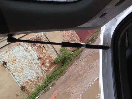 Упоры багажника hyundai