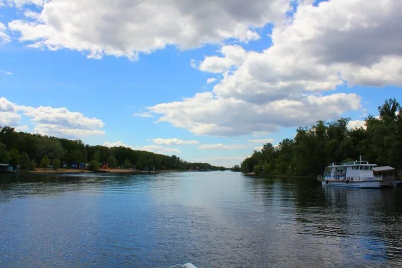 Сазанка Энгельс. Озеро Сазанка. Энгельс озеро Сазанка рыбалка. Сазанка Энгельс фото.