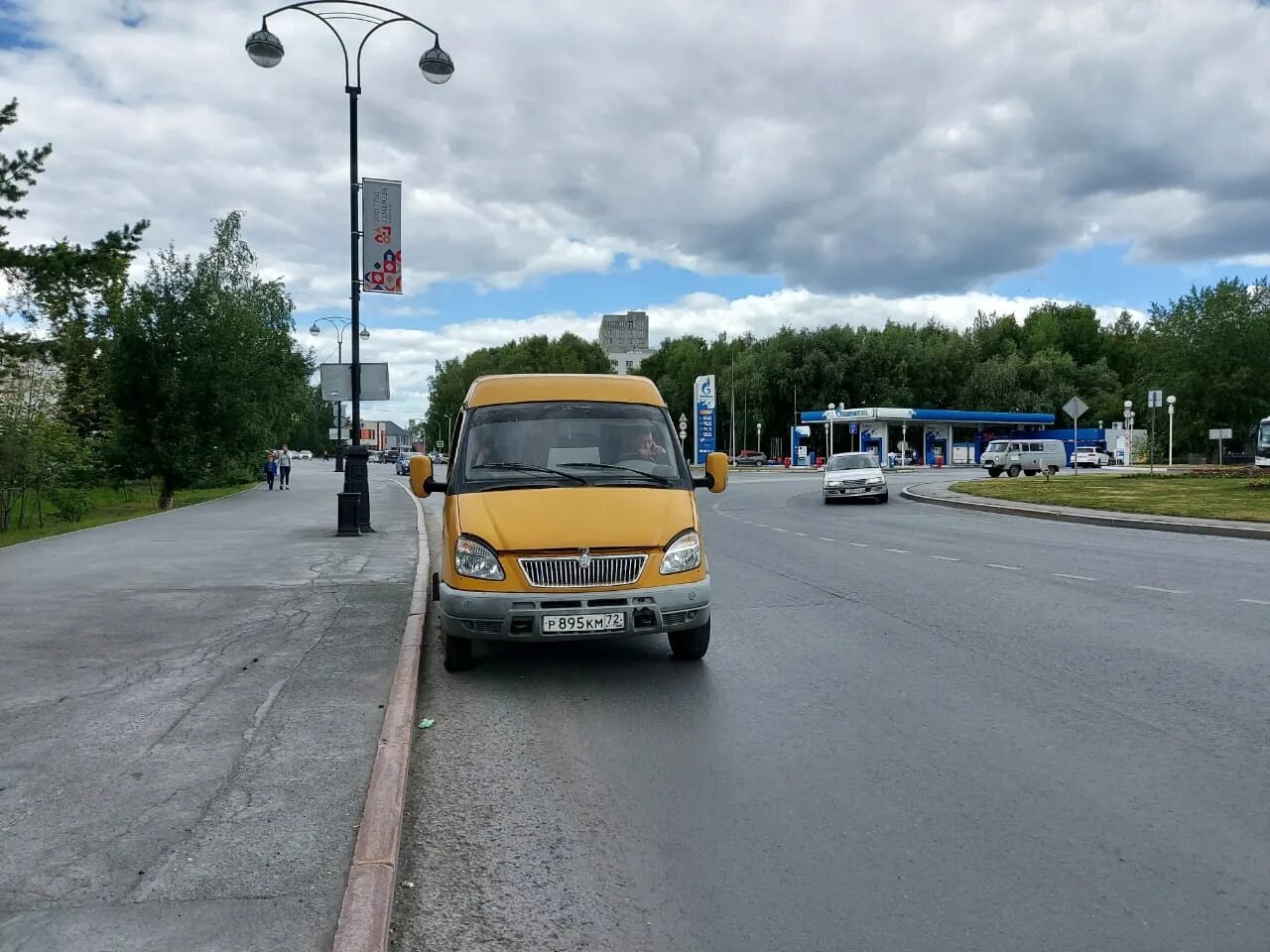 Газ тобольск. Автобус тобольск. 716 автобус тобольск.