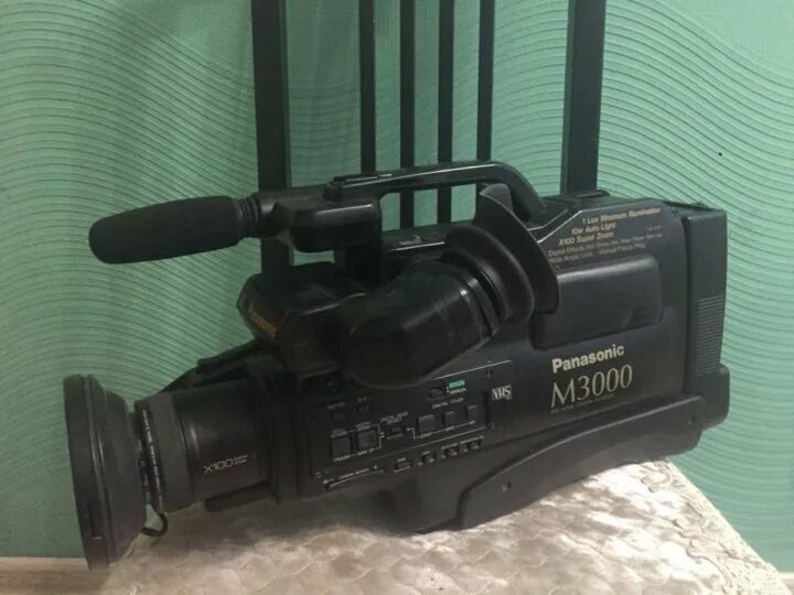 Панасоник м3000 видеокамера. Panasonic 3000. Видеокамера Panasonic m3000. Панасоник м 3000. Panasonic m3000