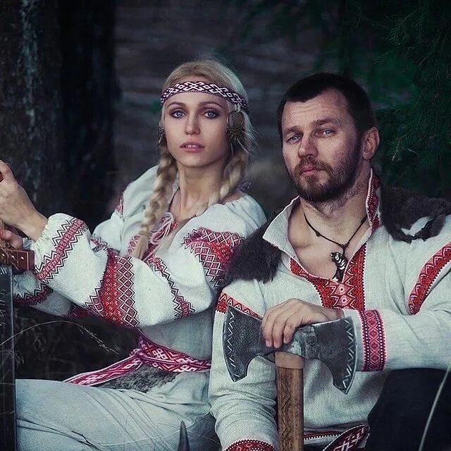 Славяне разные. Славяне родноверы. славянин родновер. современные славяне. русские славяне.