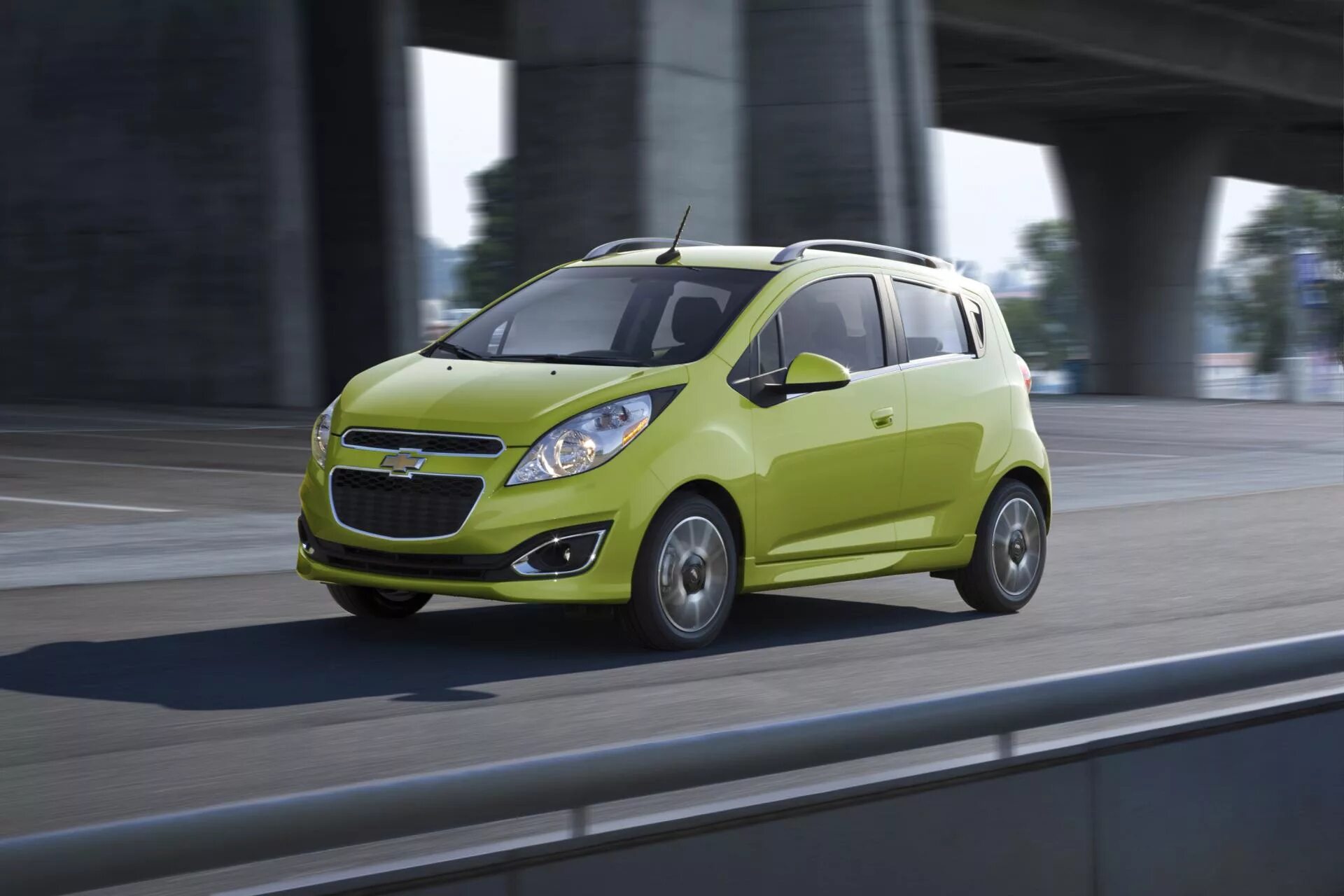 Иномарки малолитражки. Шевроле Спарк 2022. Шевроле Спарк 2014. Chevrolet Spark 2. Шевроле Спарк 2015.