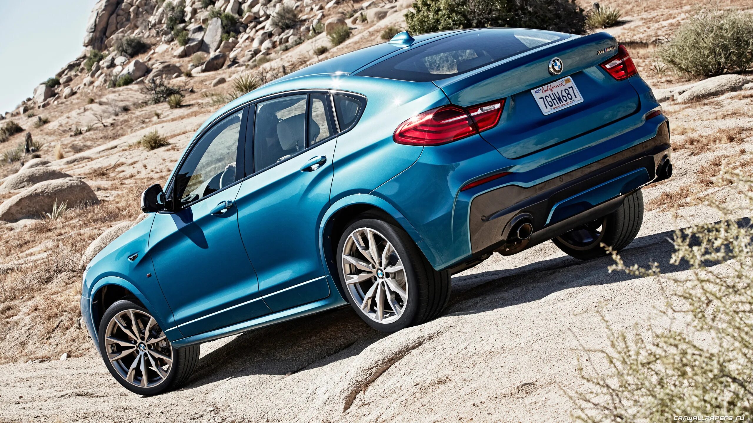 бмв x4 хэтчбек. Bmw x4 хэтчбек. Bmw x4 xdrive. Bmw x4 f26. бмв х4 характеристики.