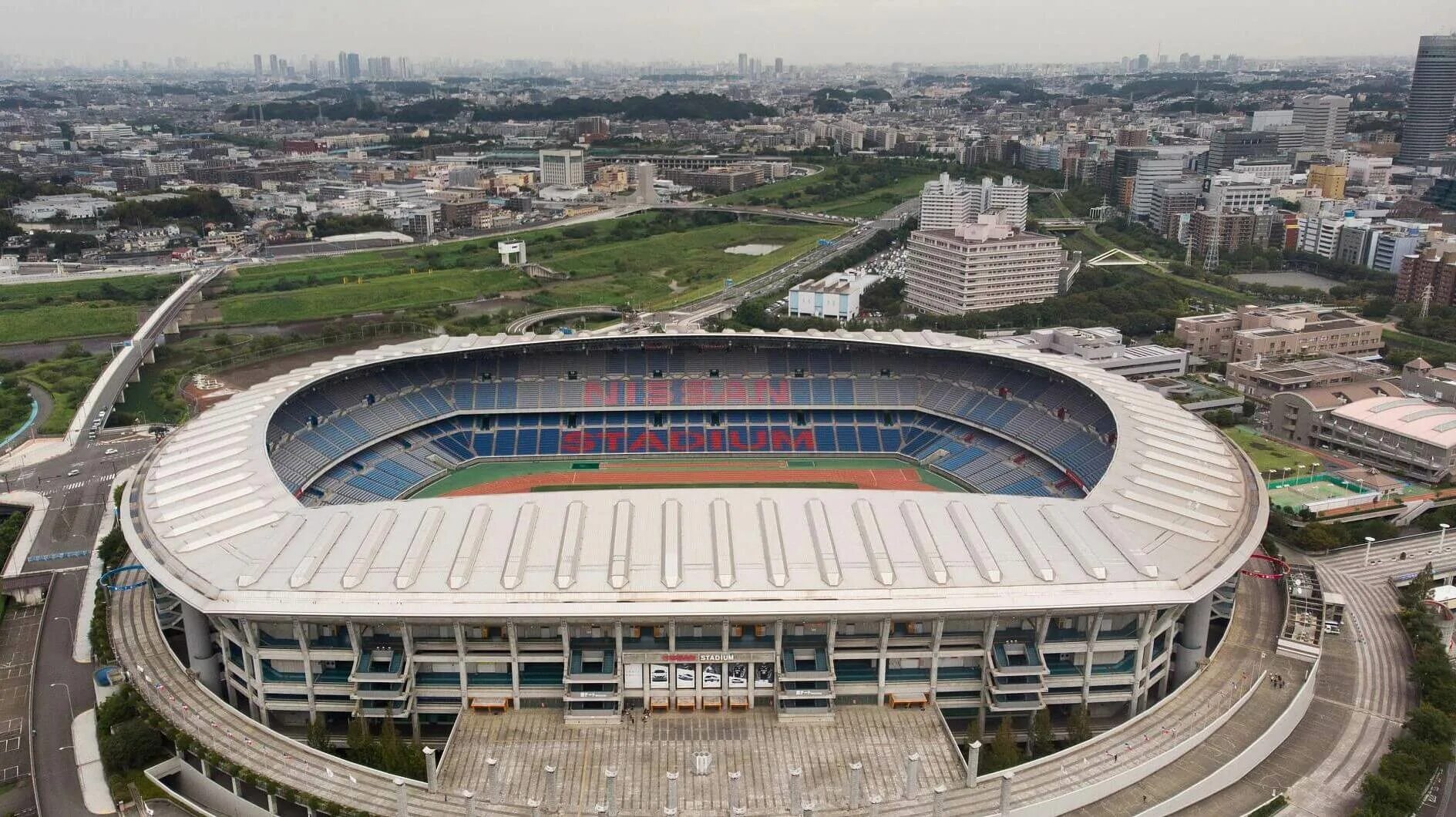 International Stadium Yokohama. Nissan Stadium Yokohama. Стадион Ниссан Йокогама. Международный стадион Йокогама 2002.