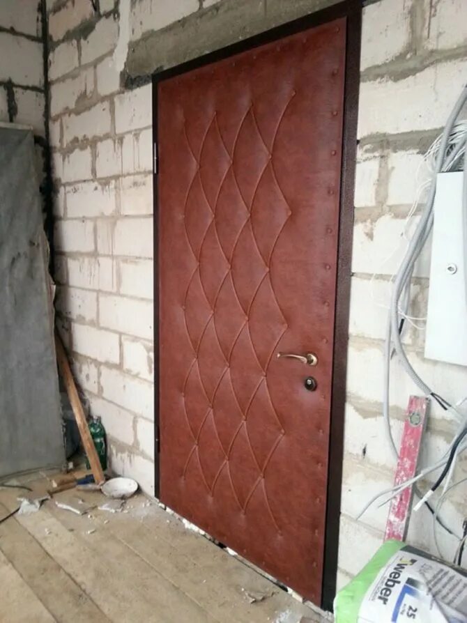 утеплитель на дверь входную железную. дверь входная металлическая утепленная. дверь входная металлическая утепленная. утеплить входную дверь. утеплитель для двери входной.