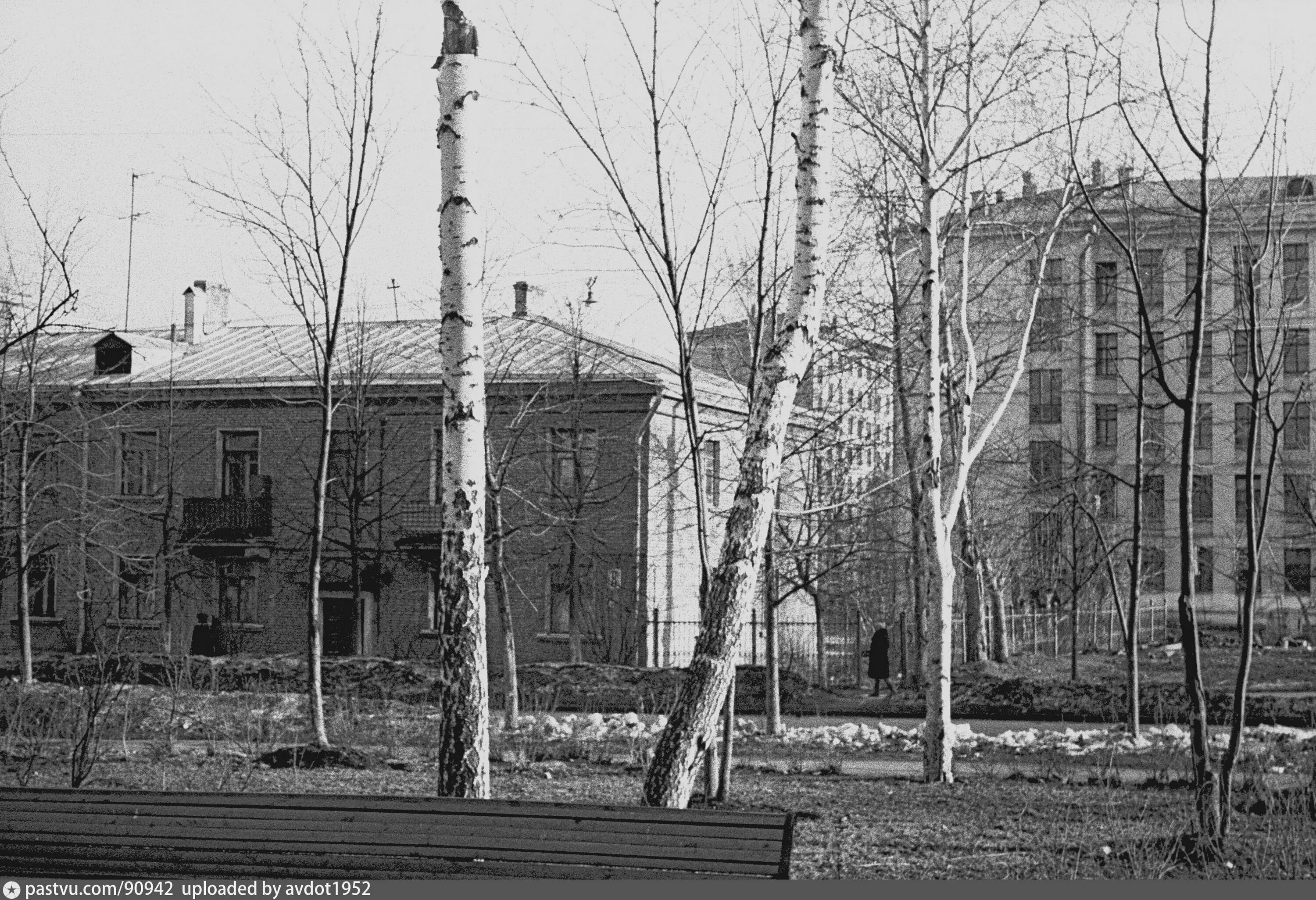Школа 447 москва первомайская. 14 первомайская улица измайлово. Измайлово нижняя первомайская. Измайлово нижняя первомайская. Измайлово нижняя первомайская.