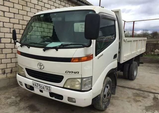 Тойота дюна 3 тонны. Тойота дюна 3 тонны. Toyota dyna 1993. Тойота дюна самосвал. Тойота дюна самосвал.