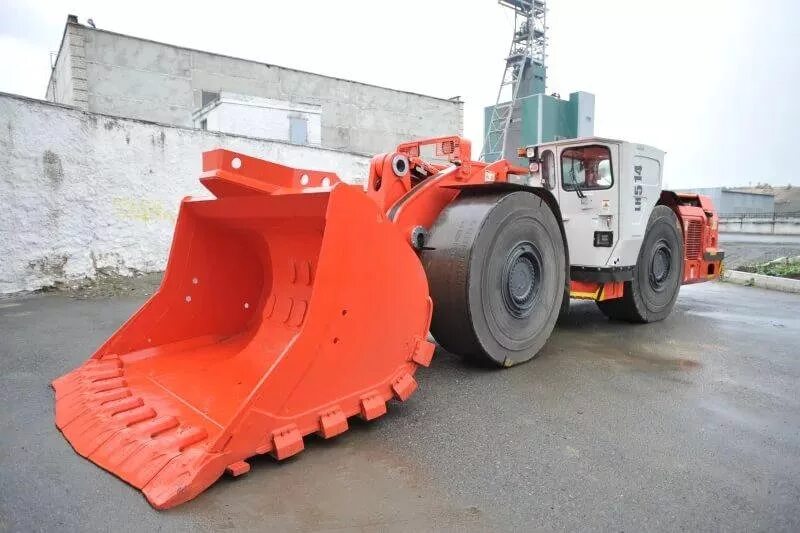 Подземные самоходные машины. Sandvik lh514. Ковш ПДМ Sandvik lh410. ПДМ Sandvik lh514. ПДМ LH 410.