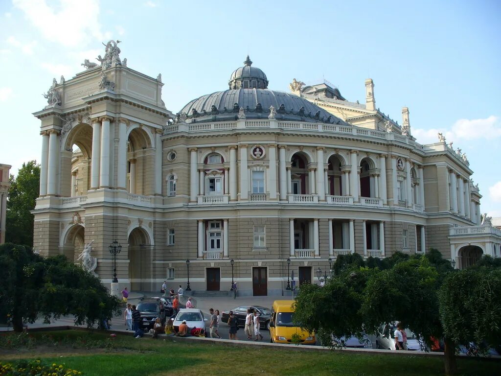 Одесский балет. Оперный театр Одесса. Театры в Одессе (1887 г., ф. Фельнер и г. Гельмер). Национальный Академический театр оперы и балета в Одессе. . Одесский национальный Академический театр оперы.