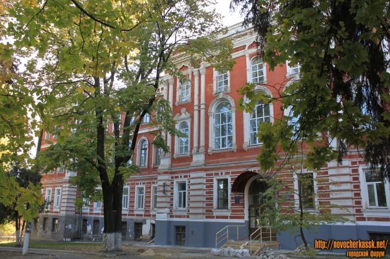 Университет донгау новочеркасск. Новочеркасская государственная мелиоративная академия. Новочеркасский аграрный. Донской строительный колледж новочеркасск. Инженерно мелиоративный институт новочеркасск.