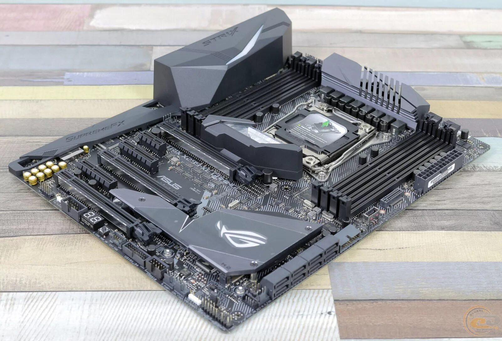 Asus rog strix xe gaming