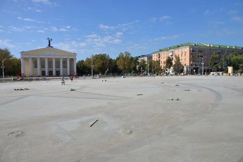 Пл. Центральная площадь белгорода. Белгород соборная площадь панорама. Соборная площадь г. Достопримечательность белгорода соборная площадь.