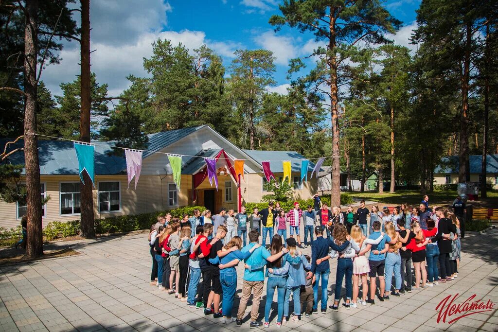 Пионерский лагерь искатель ковров. Лагерь искатель ковровский район. Пионерский лагерь искатель ковровский район. Искатель лагерь. Лагерь искатель город ковров.