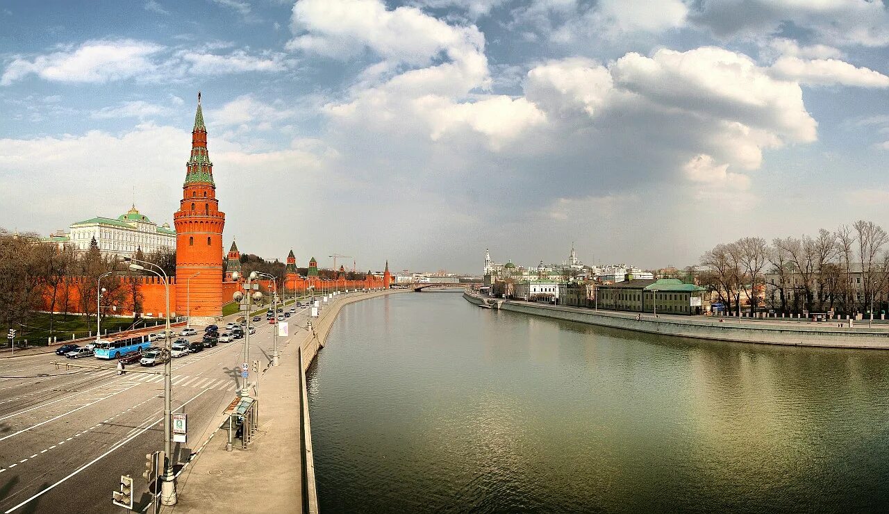 Май в Москве. Москва весной. Реки Москвы. Давно не был в этом городе