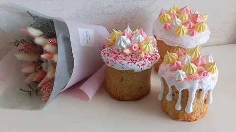 Цветы из безе на кулич