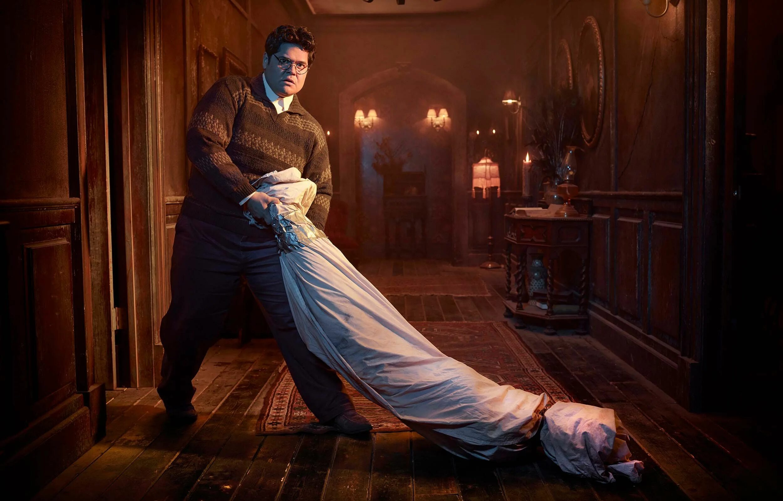 What we do in the. Чем мы заняты в тени сериал. сериал про вампиров тайка вайтити. реальные упыри гильермо. what we do in the shadows.