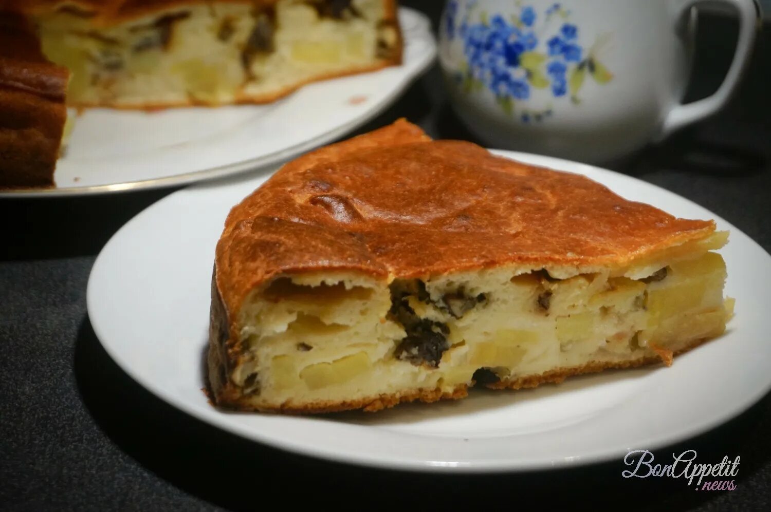 Рецепт пирога на пороге. Рецепт пирога на пороге. Рецепт пирога на пороге. Рецепт пирога на пороге. Пирог гости на пороге с вареньем.