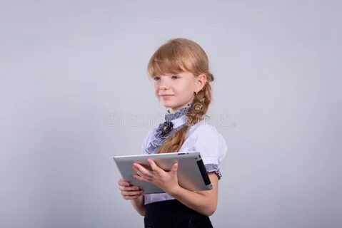 Мил образование