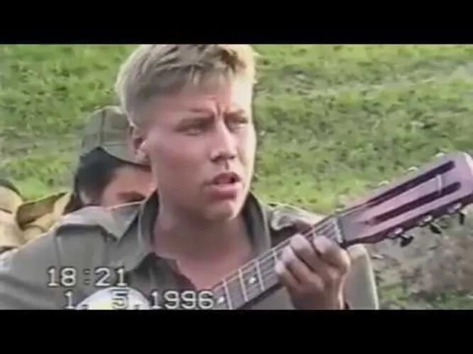 Военные под гитару Чечня. Чечня в огне здесь не Афган. Армейские песни чечня слушать