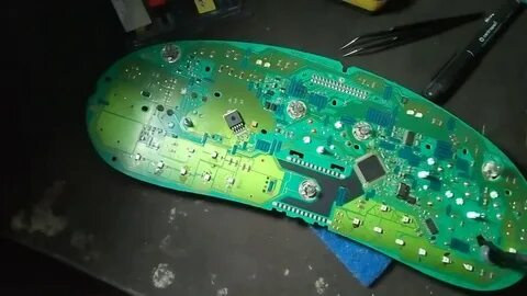 Аккумулятор на приборке
