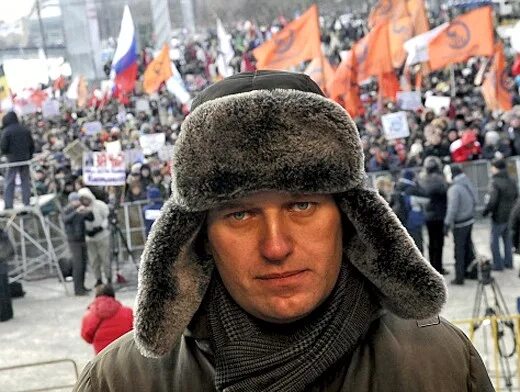 Мутный человек это. Навальный 2011. Навальный Болотная 2011. Навальный Болотная площадь.