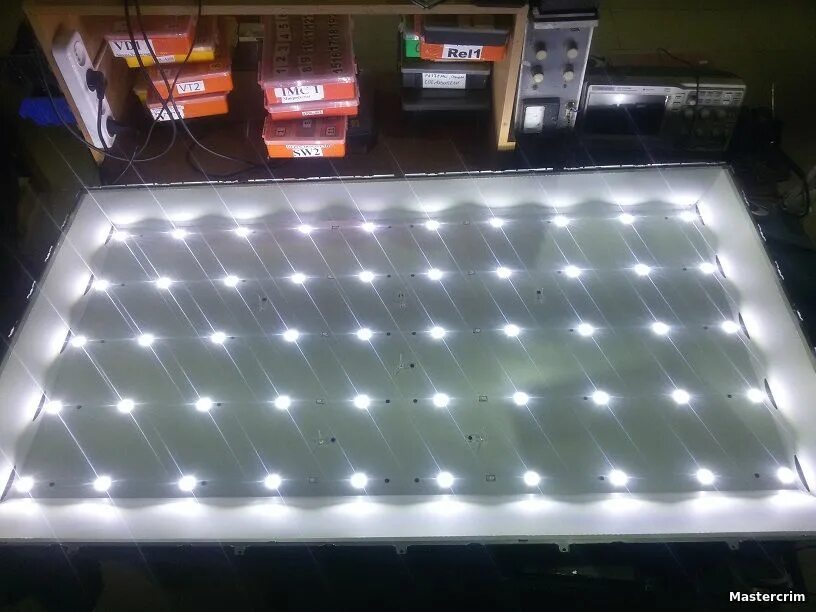 Светодиоды подсветки телевизоров лед. BBK 55lex. BBK led1952si led. Подсветка direct led что это такое в телевизоре. Светодиод подсветки BBK.