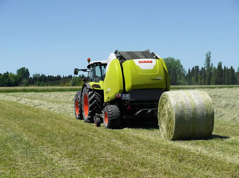 Пресподборщик рулонный CLAAS. Пресс-подборщик CLAAS variant. Клаас вариант 485 пресс подборщик. Wille kh650 подборщик. Новые пресс подборщики рулонные