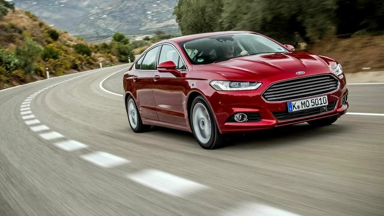 Включи форд мондео. Ford Mondeo 2017. Форд Мондео 5. Ford Mondeo 2015. Форд Мондео 2015.