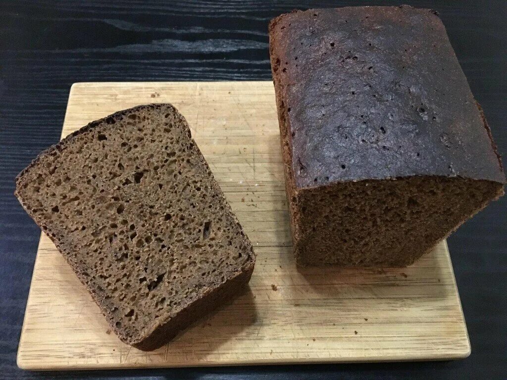 Черный хлеб. Черный ржаной хлеб. Cherni xleb. Хлебобулочное изделие хлеб чёрный.